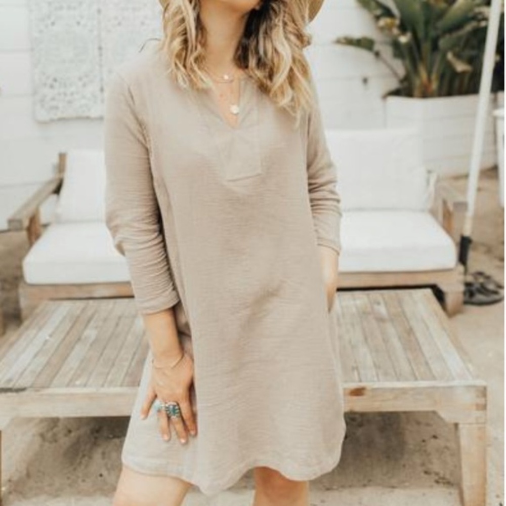 Carly Jean Los Angeles "Kelsey" Dress